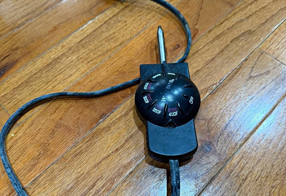 West Bend Electric Skillet Temperature Control Probe 1500W Replacement Part